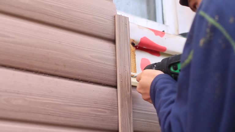 Affordable siding repair and maintenance services in Kearney, NE